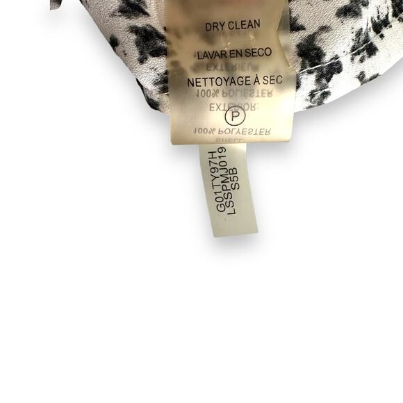 Karl Lagerfeld Paris Women's Pearl Button Top Size XS White Black Tweed Print - Picture 6 of 9